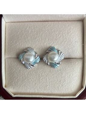 Elegant Silver and Blue Pearl Earrings